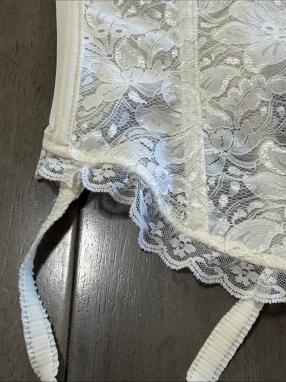 Y2K 90s Vintage Ivory bridal Lace Bustier Corset with Garter Straps - Picture 3 of 8